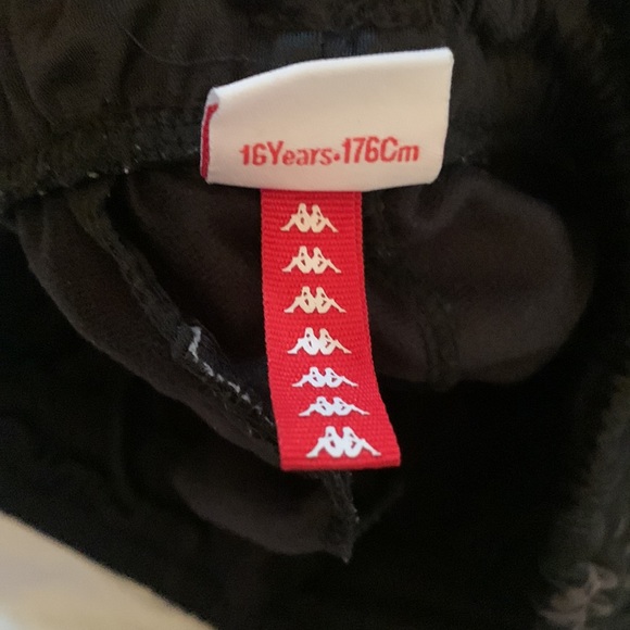 Kappa Black Shorts - Picture 5 of 8